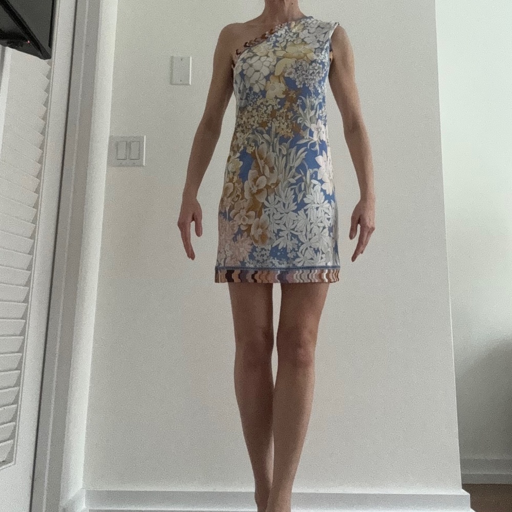 Mission colorful one-shoulder dress Size 42